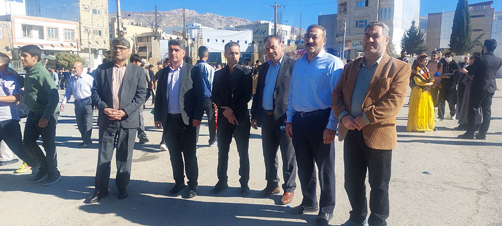 حضور کارکنان شرکت آب منطقه ای ایلام در راهپیمایی 13 آبان و روز دانش آموز